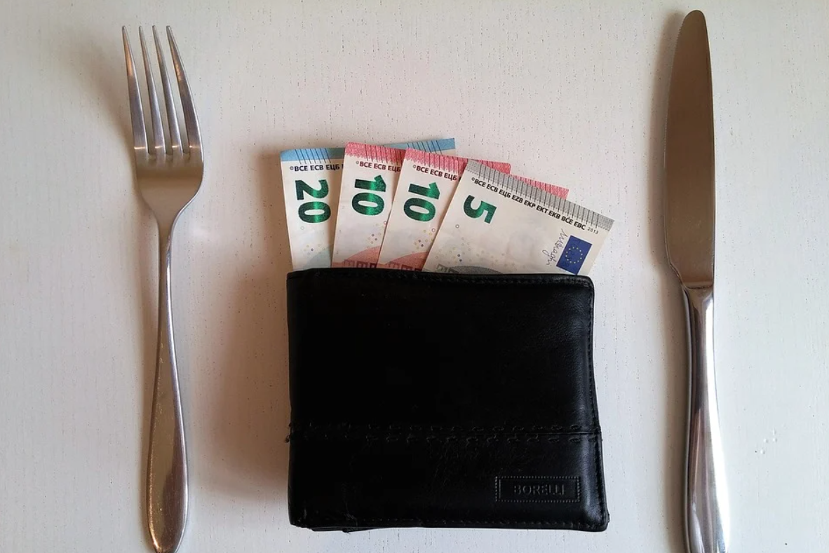 peníze v peněžence